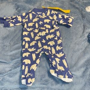 Baby onesie Amazon essentials